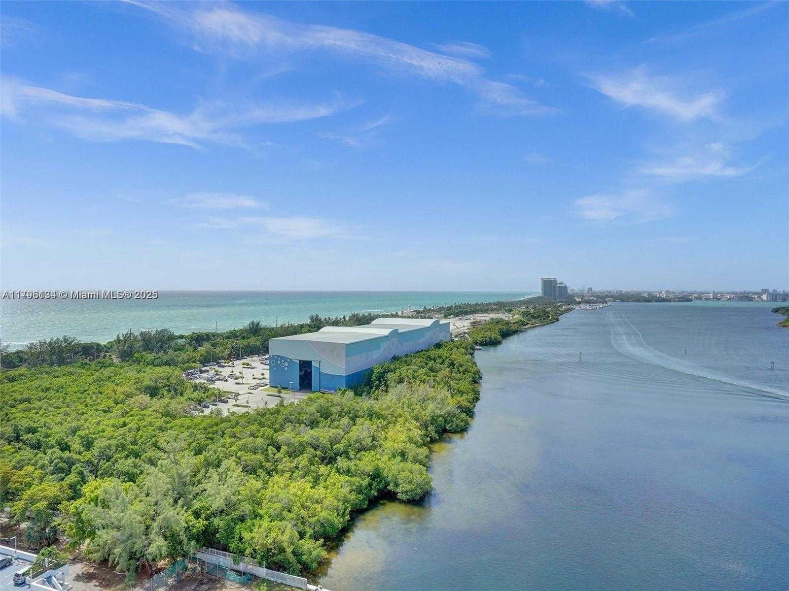 Small Image of 300 BAYVIEW DR #508, Sunny Isles Beach Number 19