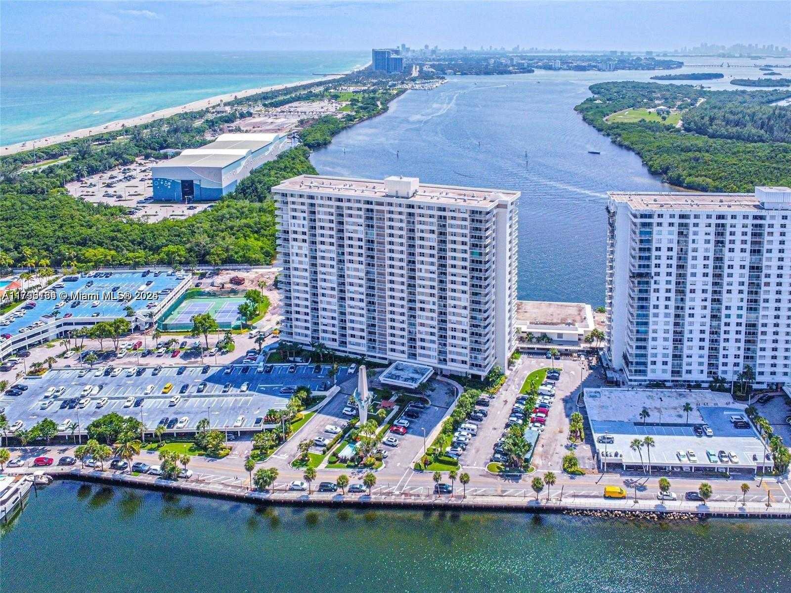 Small Image of 300 BAYVIEW DR #508, Sunny Isles Beach Number 23