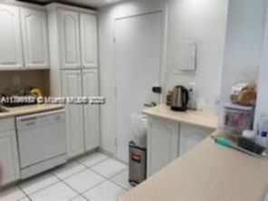 Small Image of 300 BAYVIEW DR #508, Sunny Isles Beach Number 30