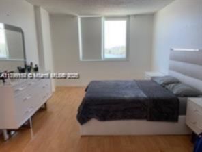 Small Image of 300 BAYVIEW DR #508, Sunny Isles Beach Number 5