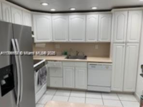 Small Image of 300 BAYVIEW DR #508, Sunny Isles Beach Number 6