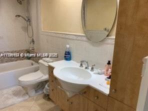 Small Image of 300 BAYVIEW DR #508, Sunny Isles Beach Number 8