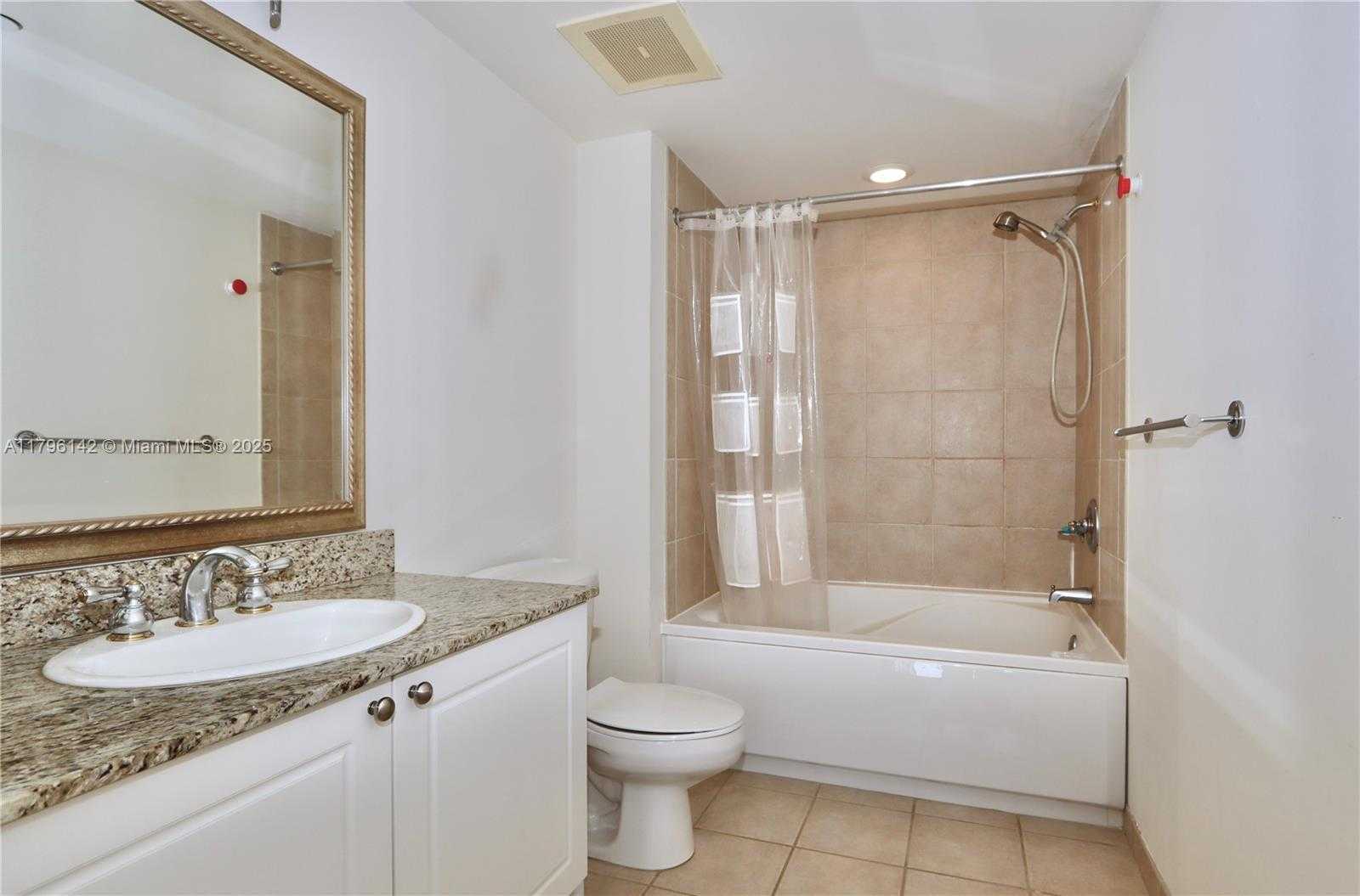 Small Image of 19501 WEST COUNTRY CLUB DR #2510, Aventura Number 12