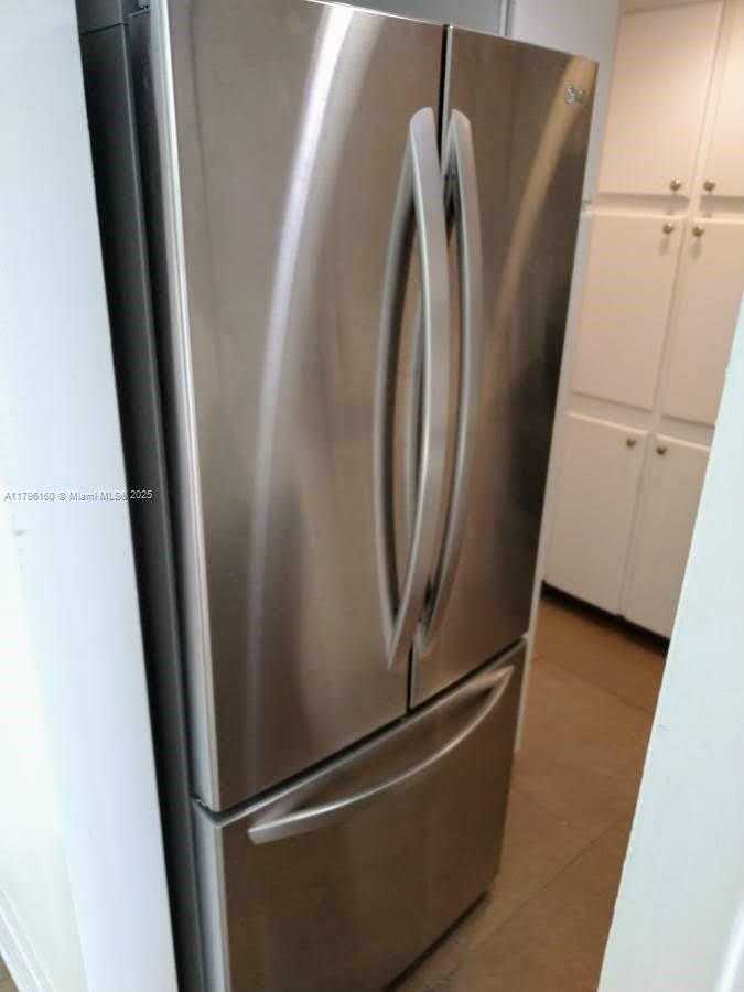 Small Image of 1000 WEST AVE #1118, Miami Beach Number 6