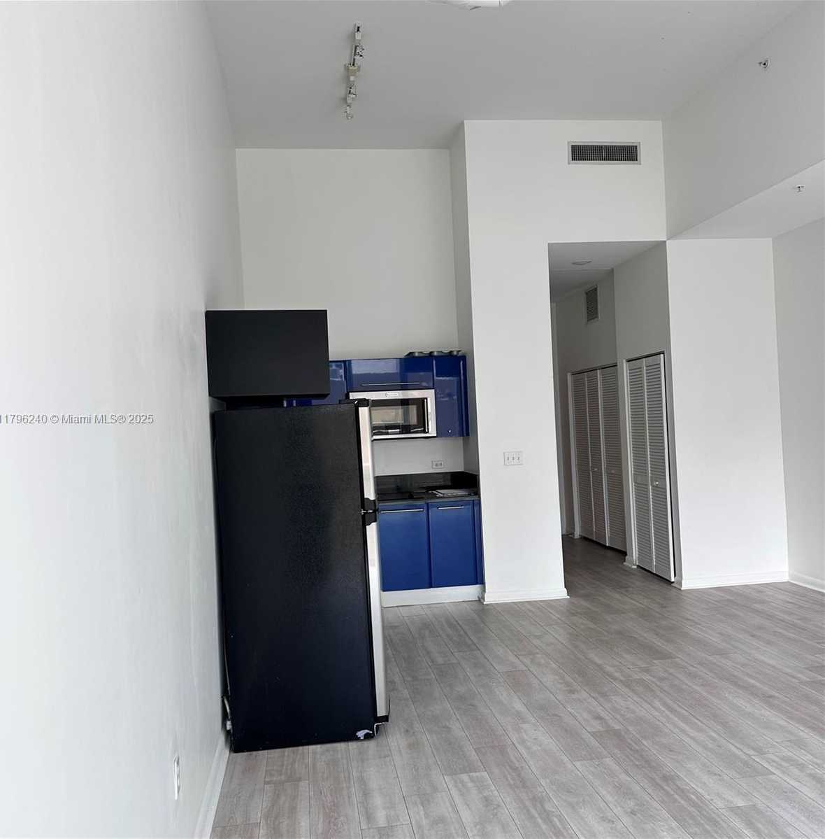 Small Image of 253 NORTH EAST 2ND ST #318, Miami Number 10