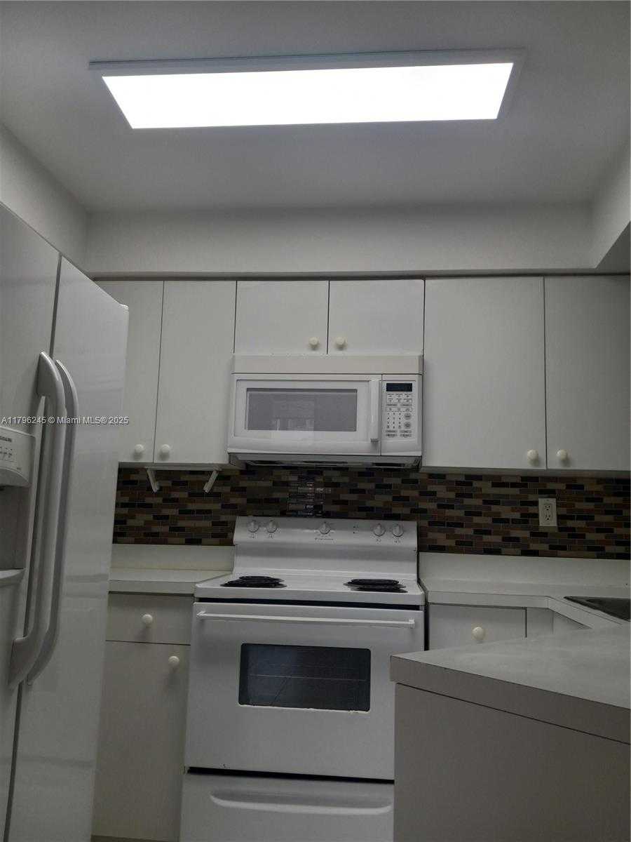 Small Image of 8275 SOUTH WEST 152ND AVE #D-205, Miami Number 16