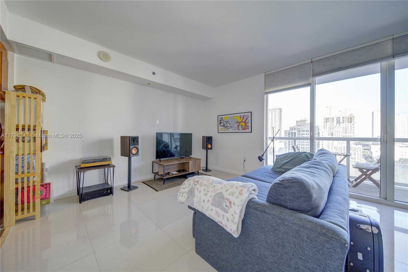 Small Image of 50 BISCAYNE BLVD #1903, Miami Number 10