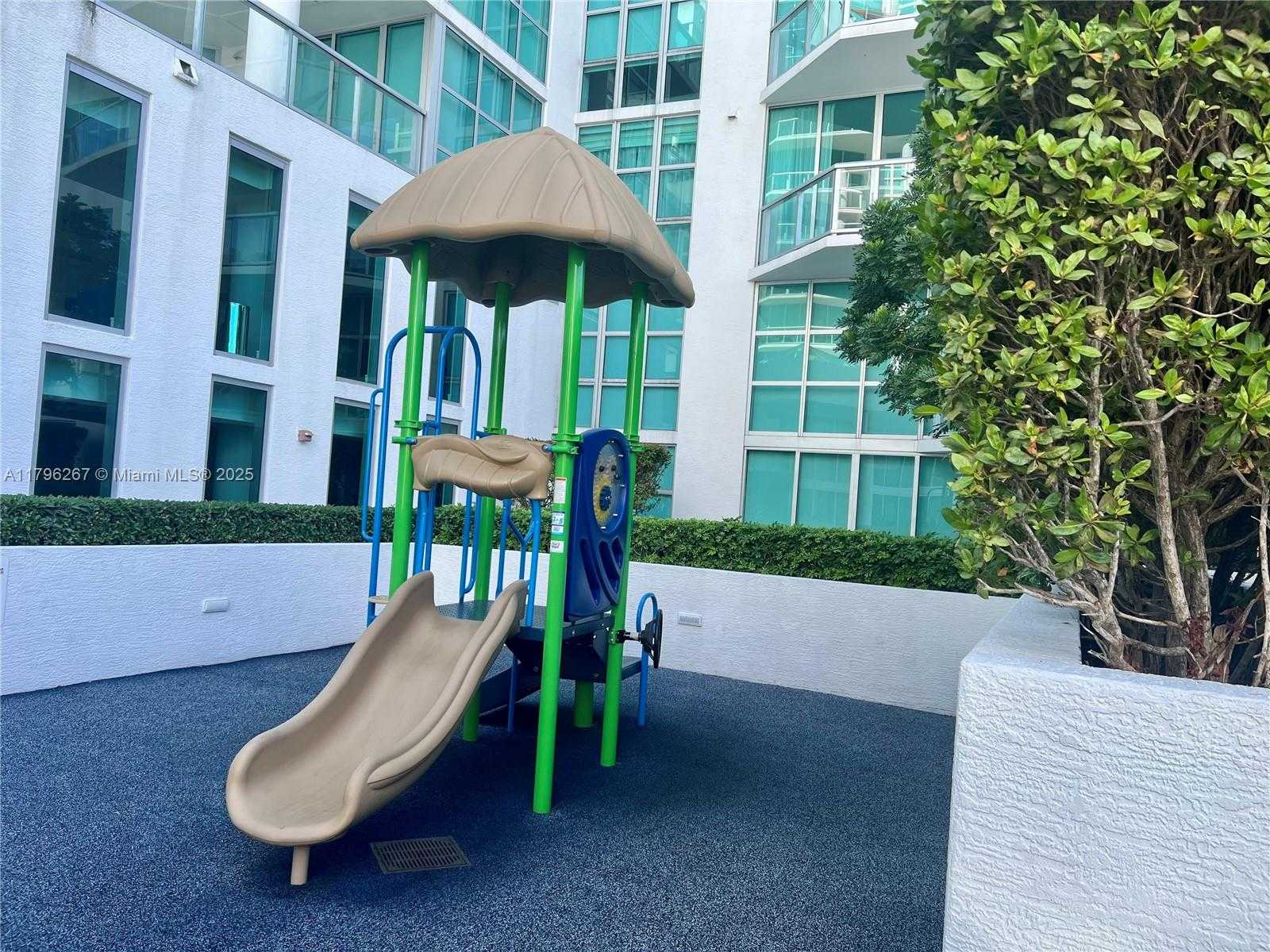 Small Image of 3131 NORTH EAST 188TH ST #1-507, Aventura Number 22