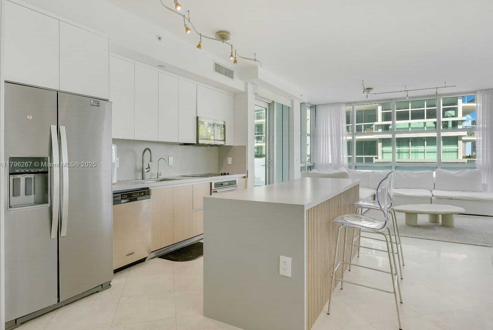 Small Image of 3131 NORTH EAST 188TH ST #1-507, Aventura Number 6
