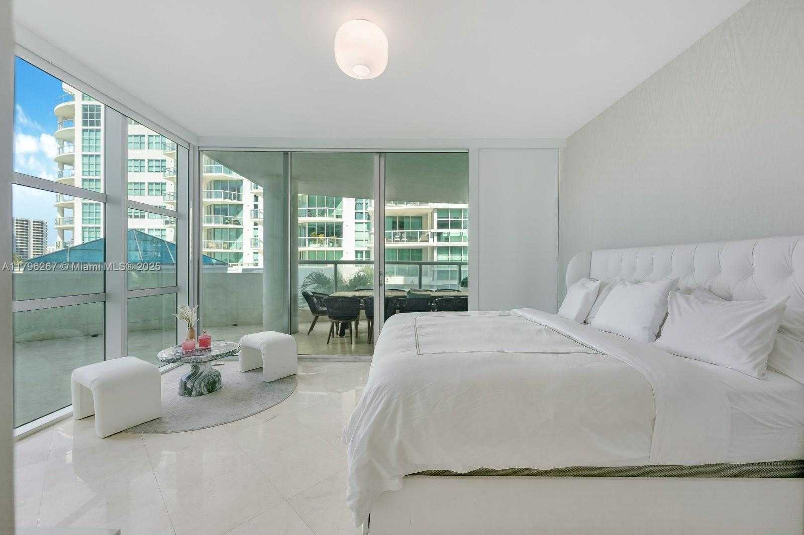 Small Image of 3131 NORTH EAST 188TH ST #1-507, Aventura Number 7