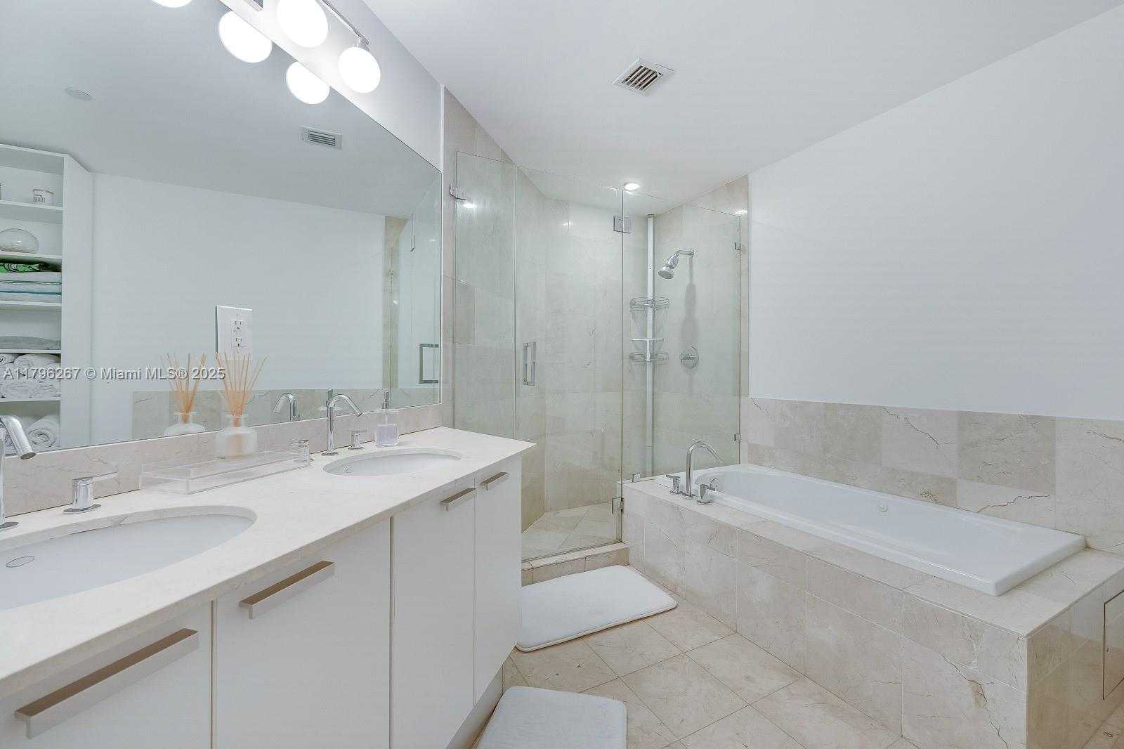 Small Image of 3131 NORTH EAST 188TH ST #1-507, Aventura Number 8