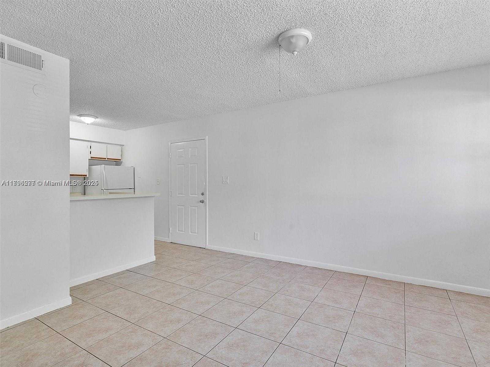 Small Image of 620 SOUTH PARK RD #16-2, Hollywood Number 14