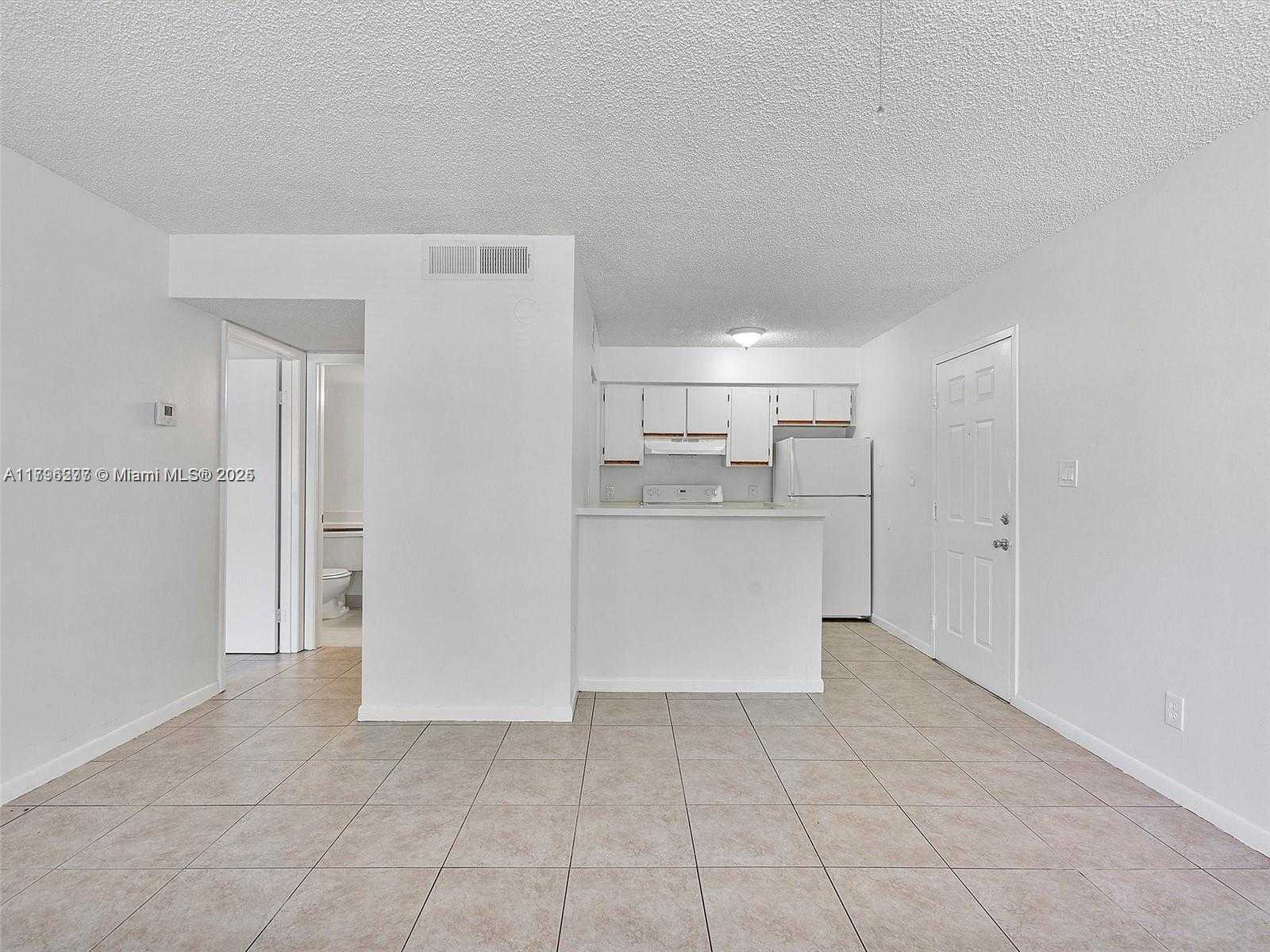 Small Image of 620 SOUTH PARK RD #16-2, Hollywood Number 15