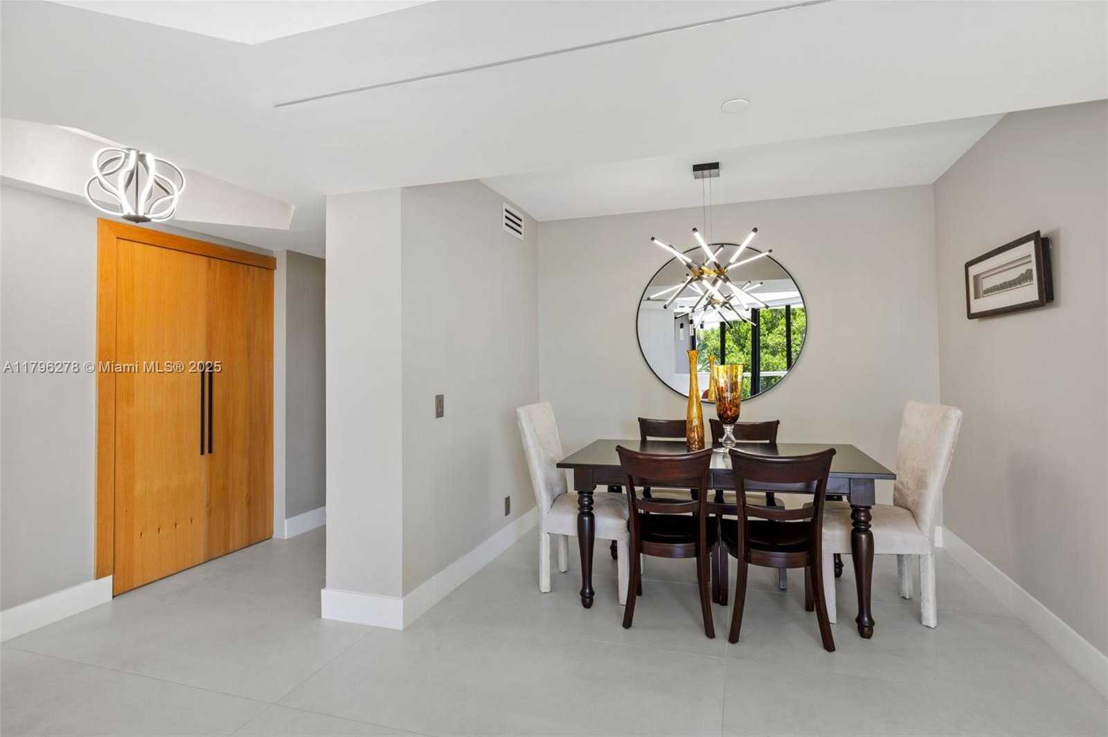 Small Image of 3610 YACHT CLUB DR #410, Aventura Number 16