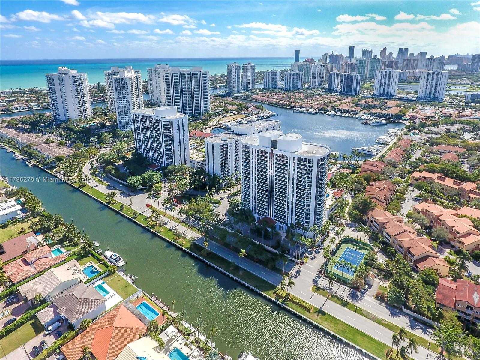 Small Image of 3610 YACHT CLUB DR #410, Aventura Number 3