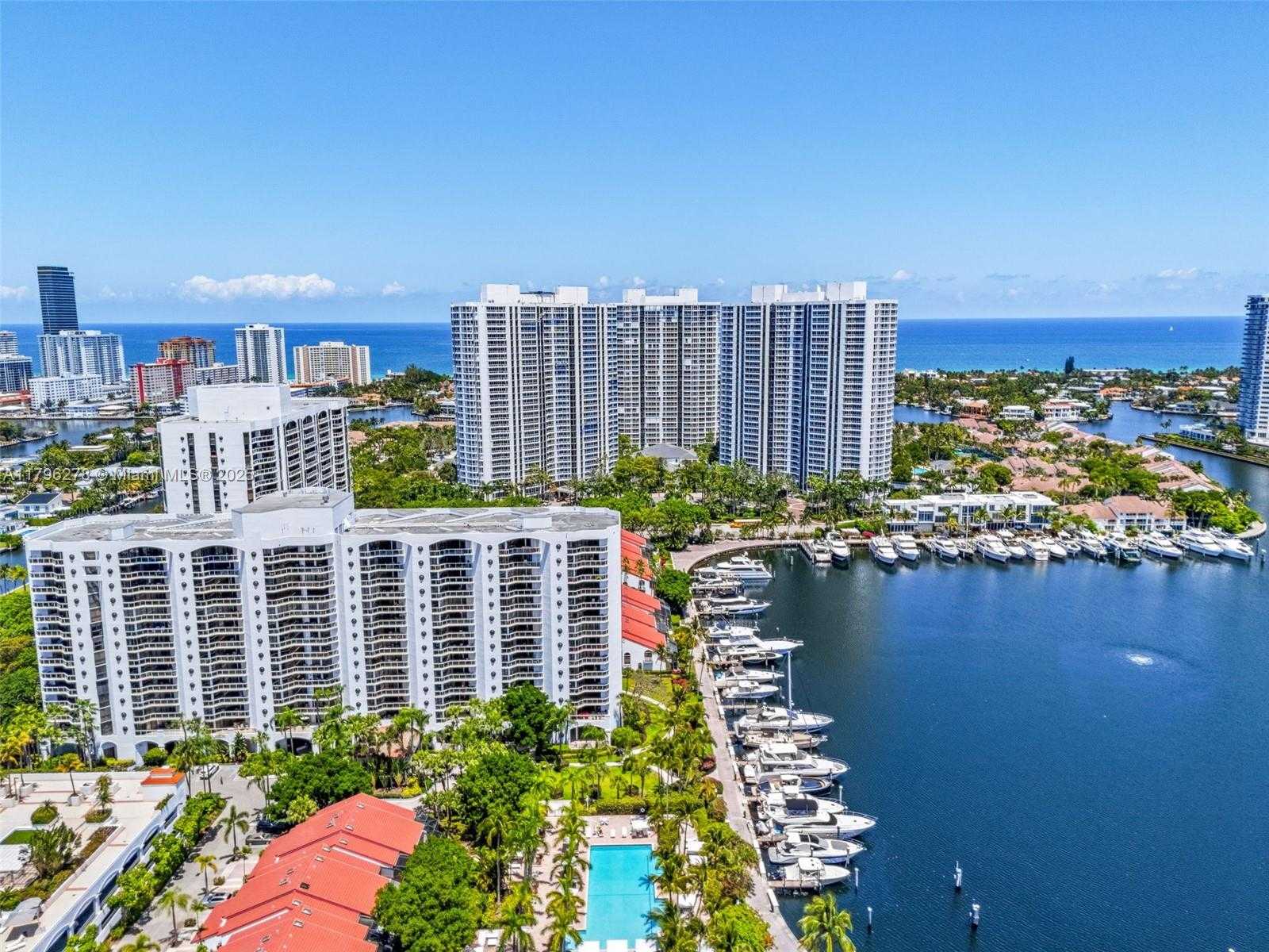 Small Image of 3610 YACHT CLUB DR #410, Aventura Number 32