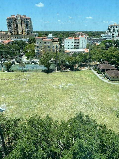 Small Image of 50 MENORES AVE #808, Coral Gables Number 13