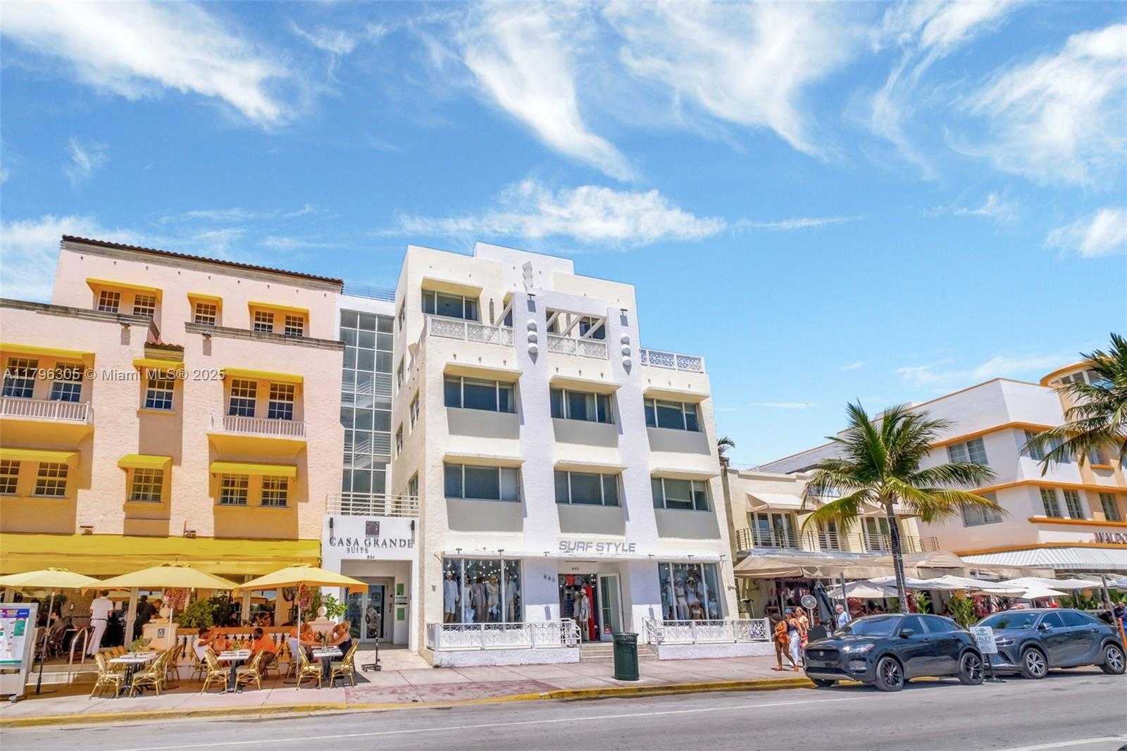 Small Image of 834 OCEAN DR #402, Miami Beach Number 22