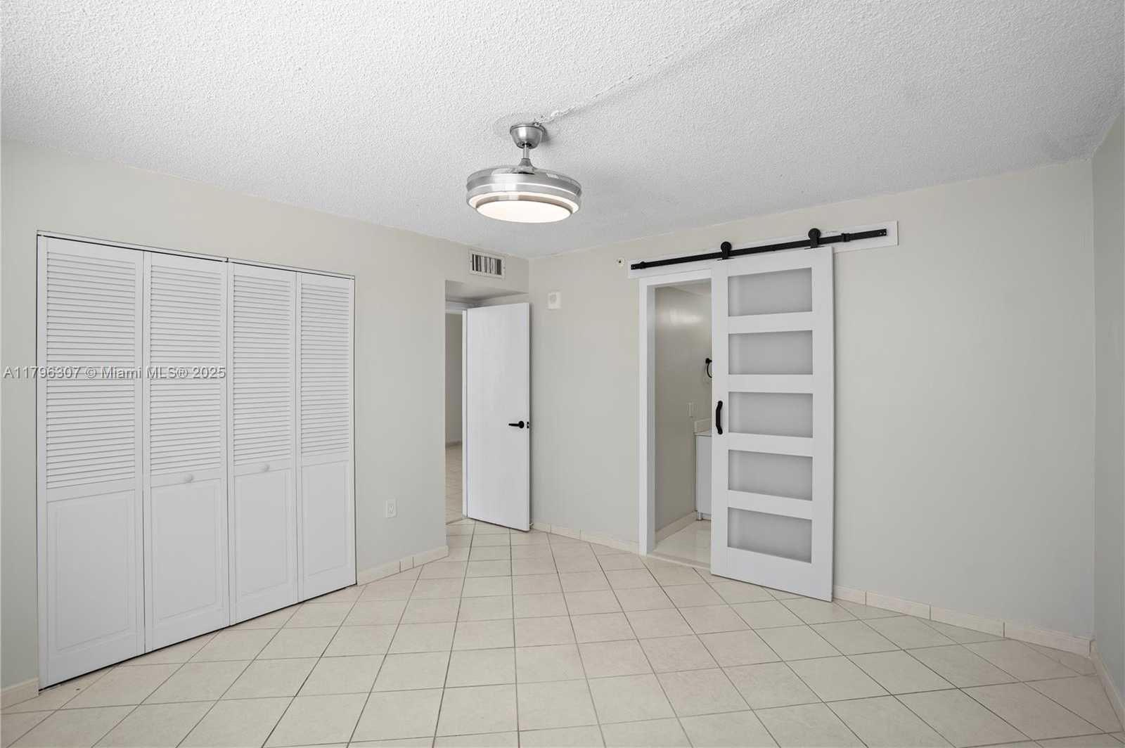 Small Image of 6969 COLLINS AVE #707, Miami Beach Number 16