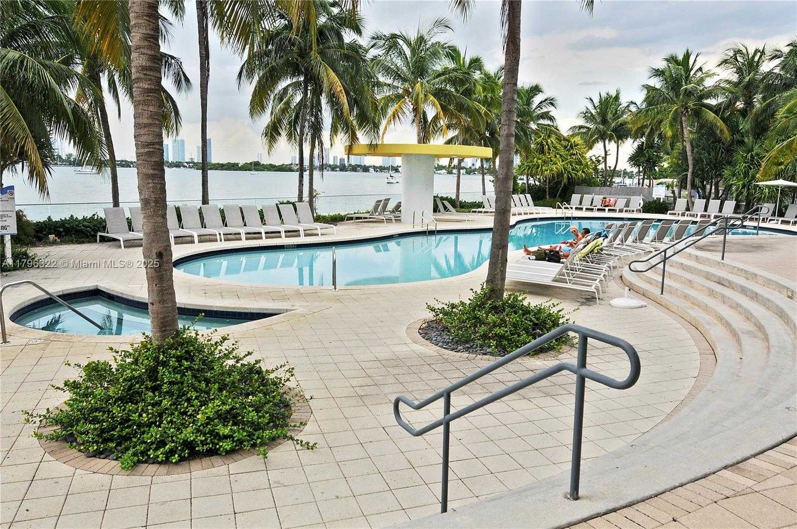 Small Image of 1330 WEST AVE #2906, Miami Beach Number 13