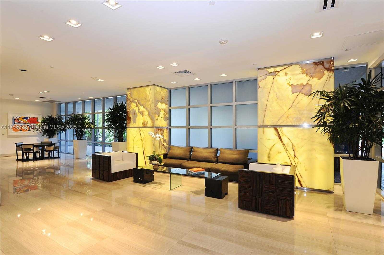Small Image of 1330 WEST AVE #2906, Miami Beach Number 17