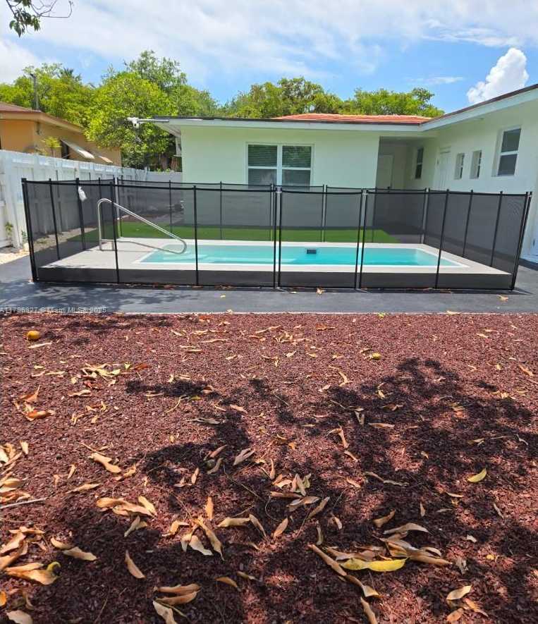 Small Image of 987 NORTH EAST 145TH ST, North Miami Number 55