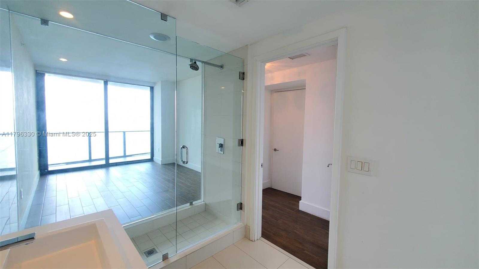Small Image of 460 NORTH EAST 28TH ST #802, Miami Number 14