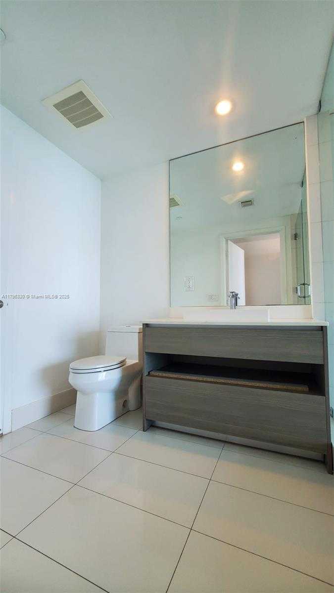 Small Image of 460 NORTH EAST 28TH ST #802, Miami Number 15