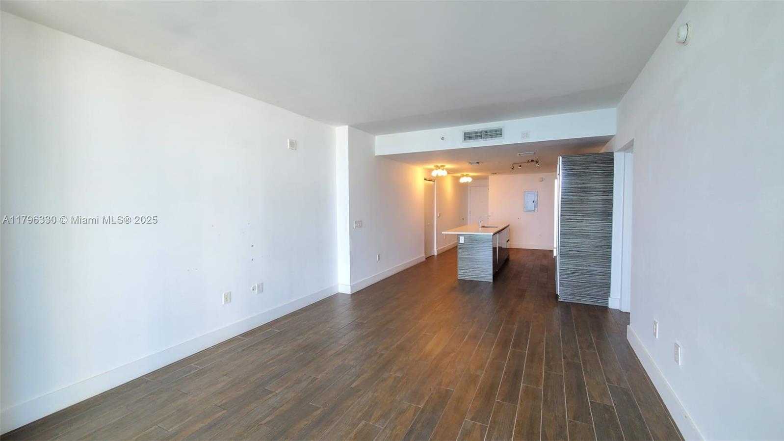 Small Image of 460 NORTH EAST 28TH ST #802, Miami Number 3