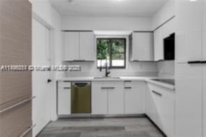 Small Image of 3220 SOUTH LE JEUNE RD #3220, Coral Gables Number 8