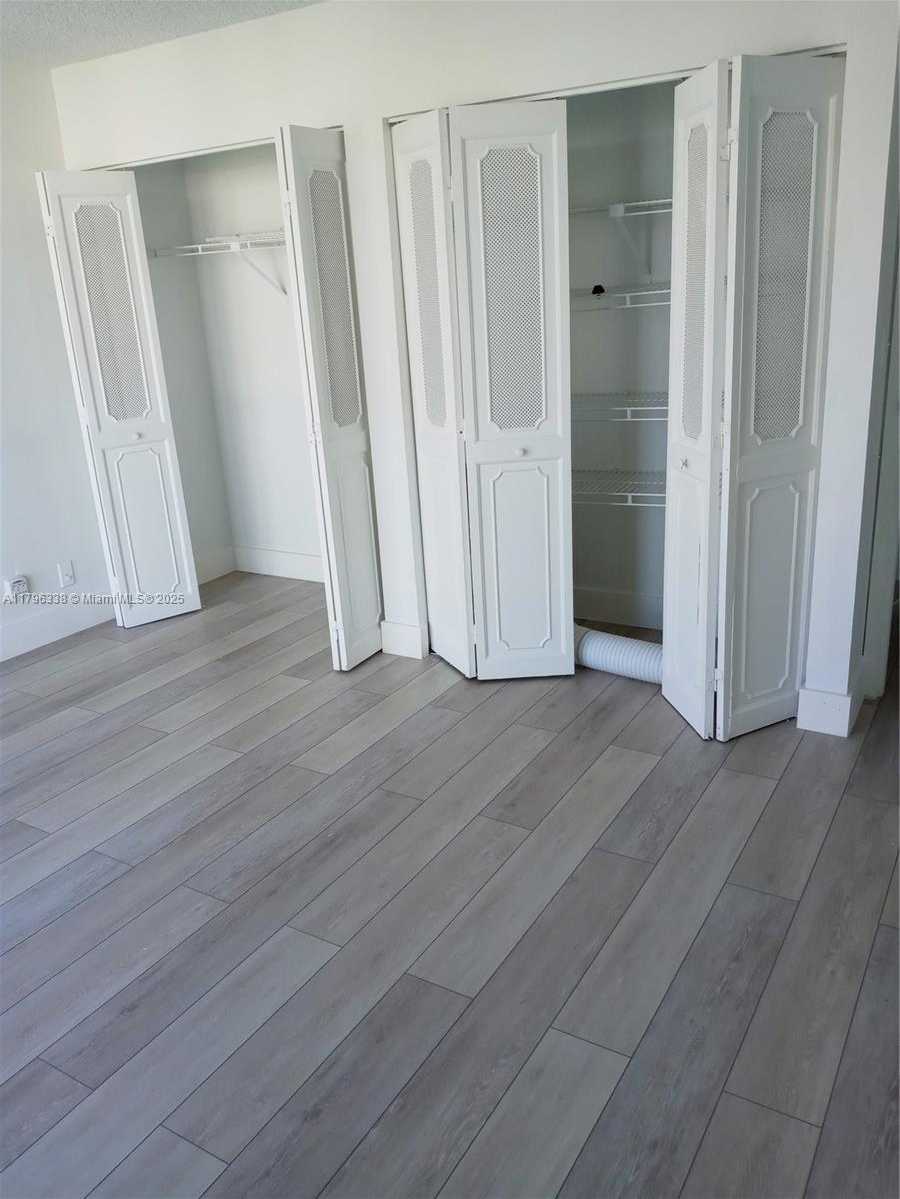 Small Image of 17021 NORTH BAY RD #714, Sunny Isles Beach Number 10