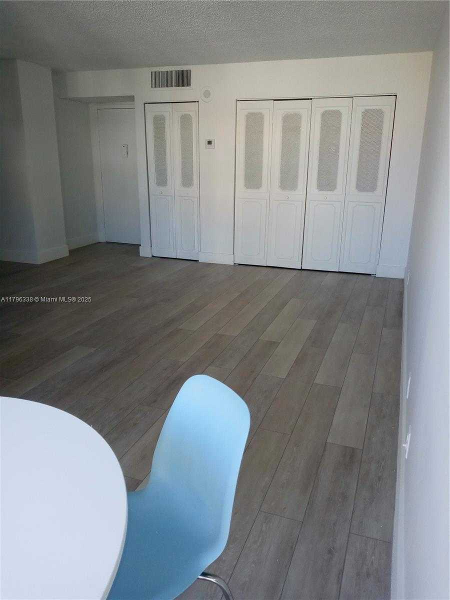 Small Image of 17021 NORTH BAY RD #714, Sunny Isles Beach Number 2