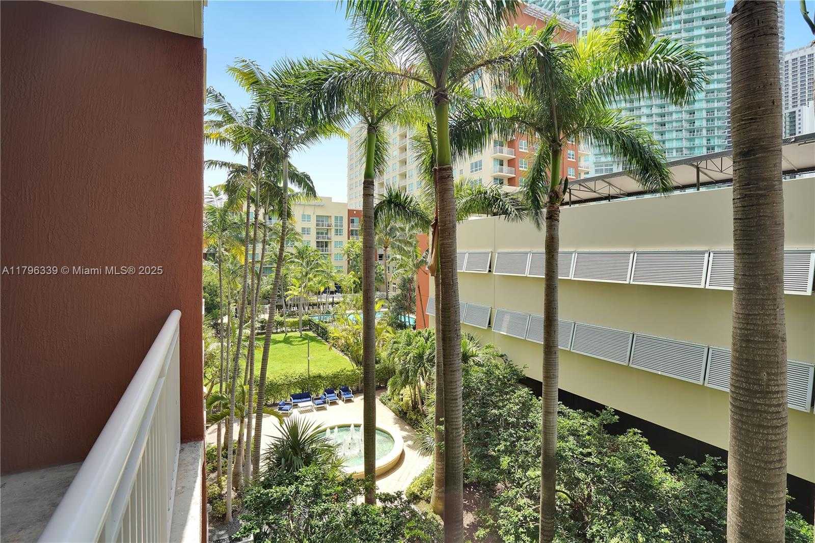 Small Image of 2001 BISCAYNE BLVD #2305, Miami Number 13