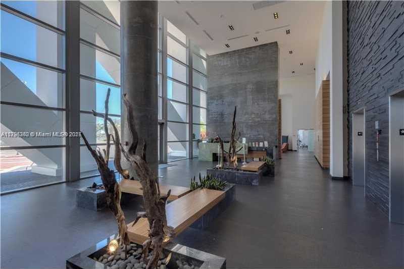Small Image of 888 BISCAYNE BLVD #2911, Miami Number 20