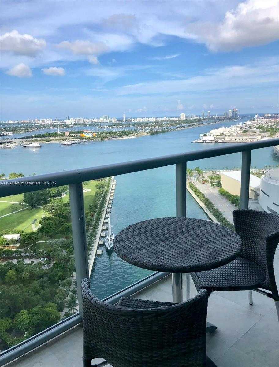 Small Image of 888 BISCAYNE BLVD #2911, Miami Number 22