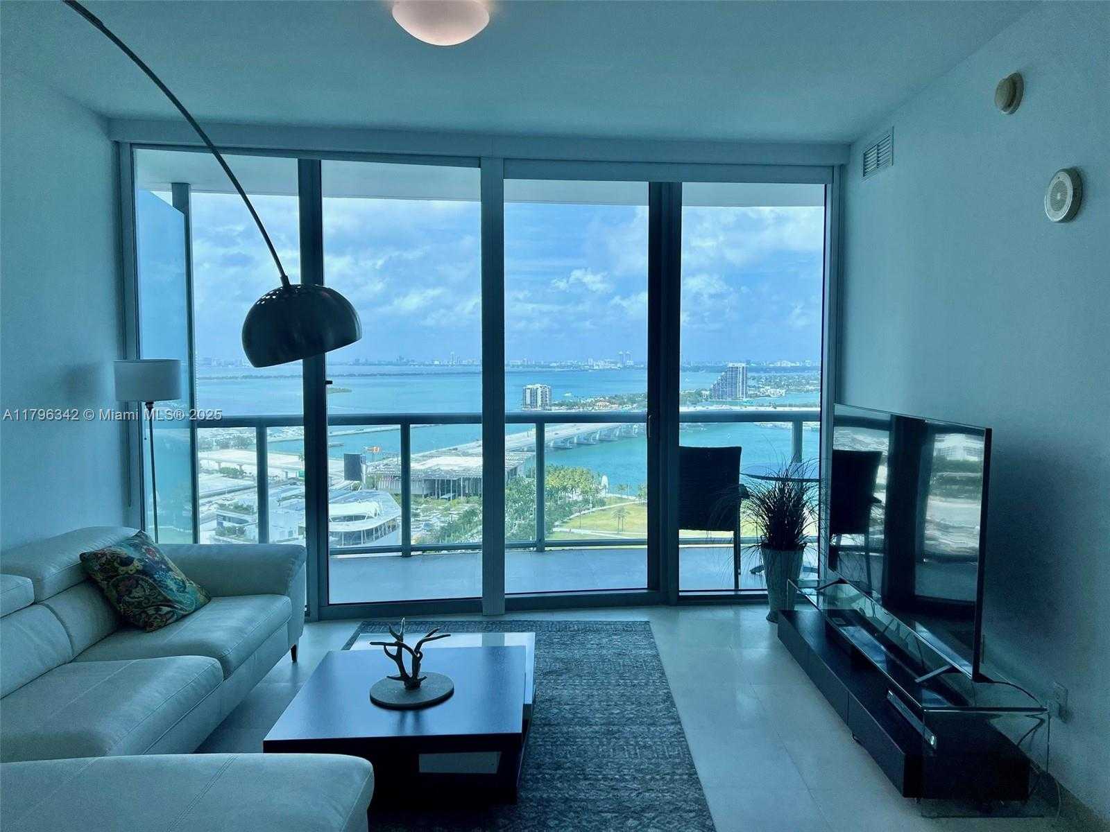 Small Image of 888 BISCAYNE BLVD #2911, Miami Number 5
