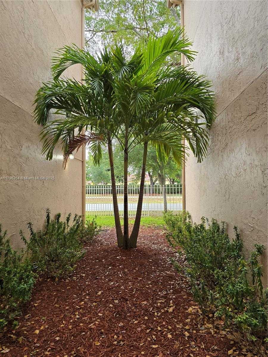 Small Image of 10421 SOUTH WEST 157TH PL #104, Miami Number 23