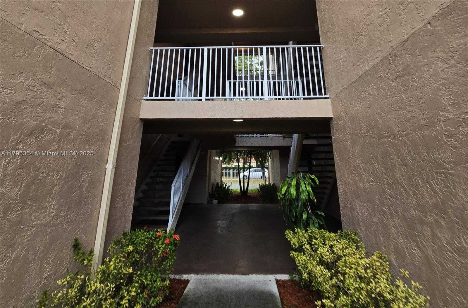 Small Image of 10421 SOUTH WEST 157TH PL #104, Miami Number 3