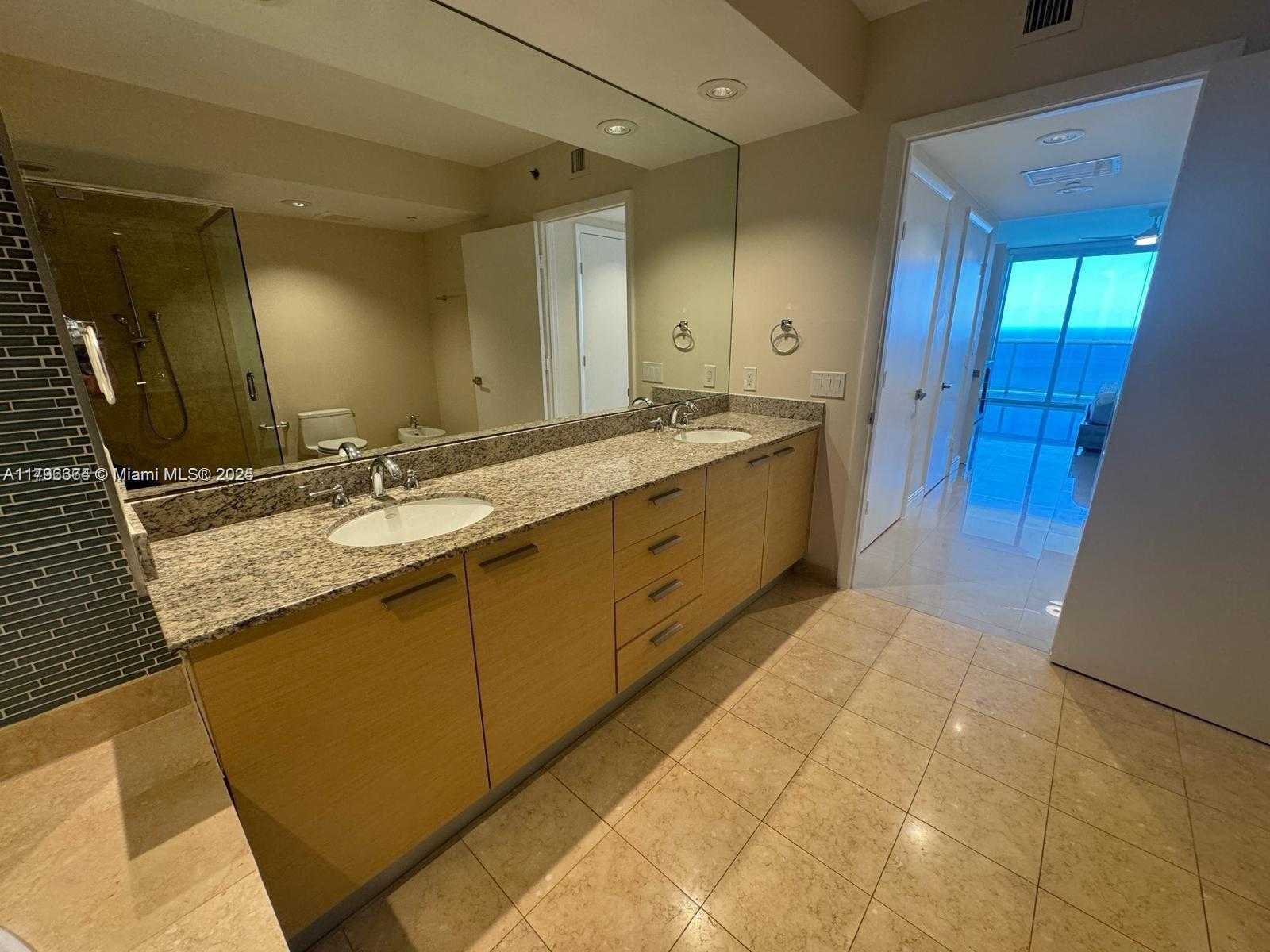 Small Image of 1800 SOUTH OCEAN DR #3603, Hallandale Beach Number 13