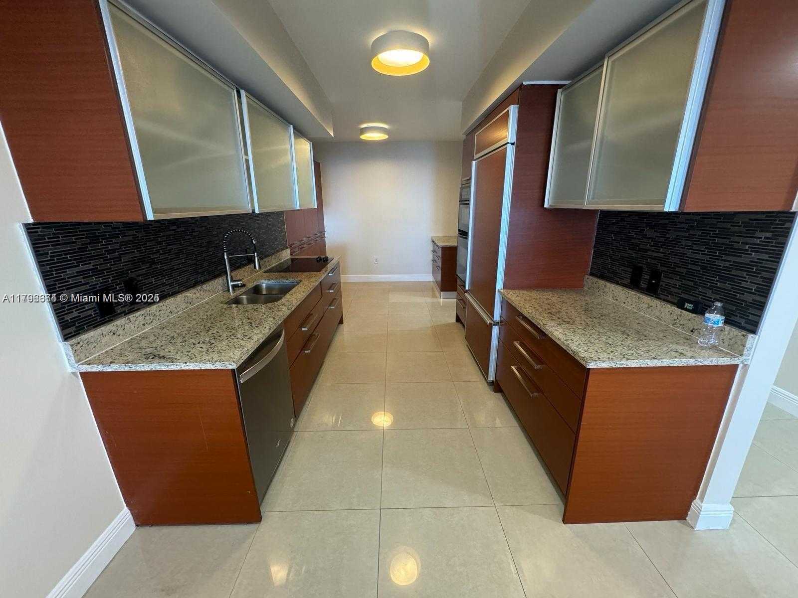 Small Image of 1800 SOUTH OCEAN DR #3603, Hallandale Beach Number 16