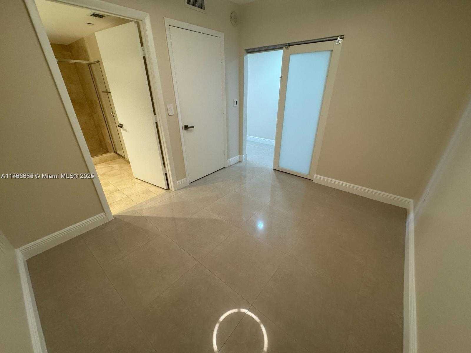Small Image of 1800 SOUTH OCEAN DR #3603, Hallandale Beach Number 7