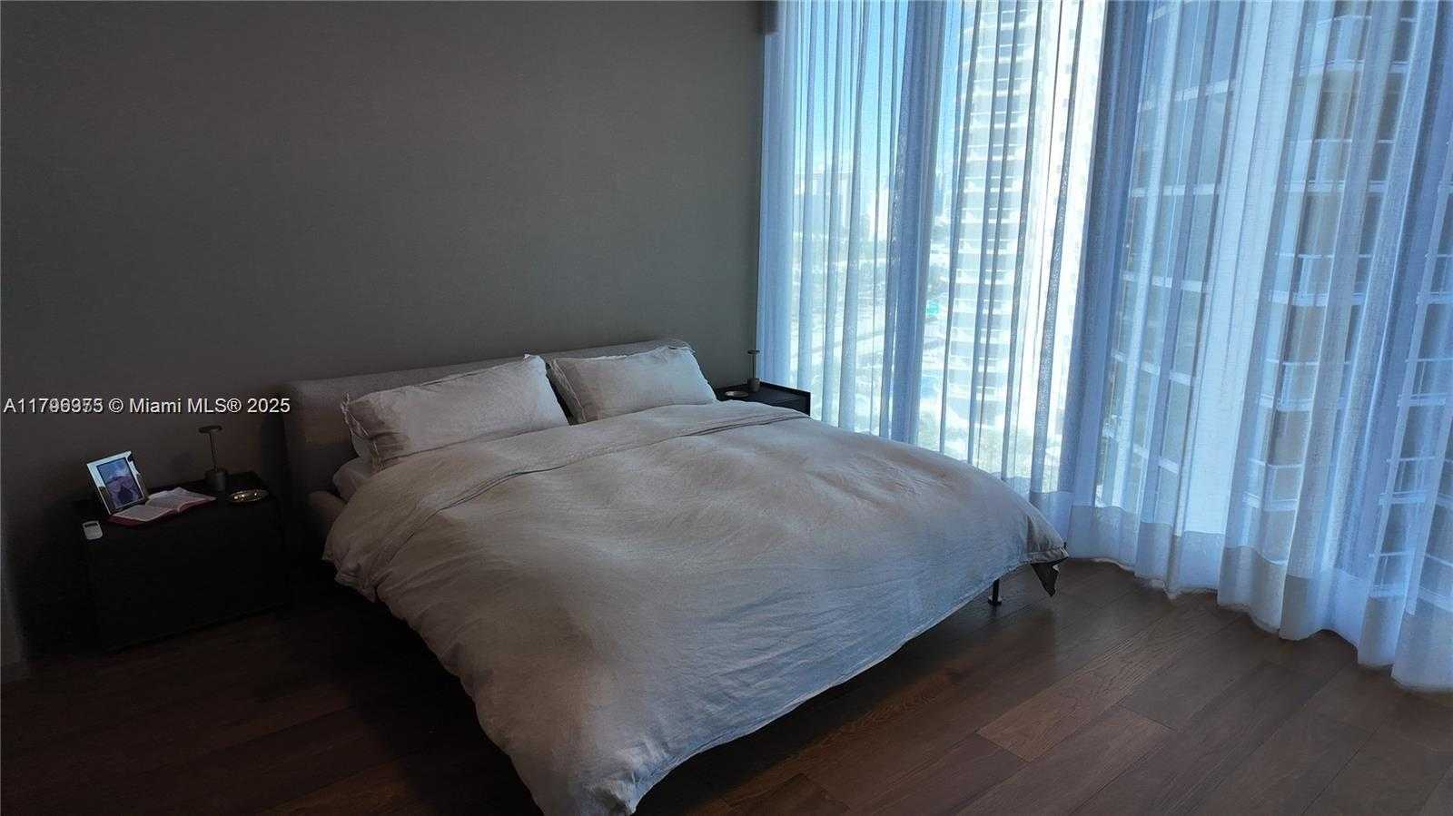 Small Image of 18555 COLLINS AVE #905, Sunny Isles Beach Number 16