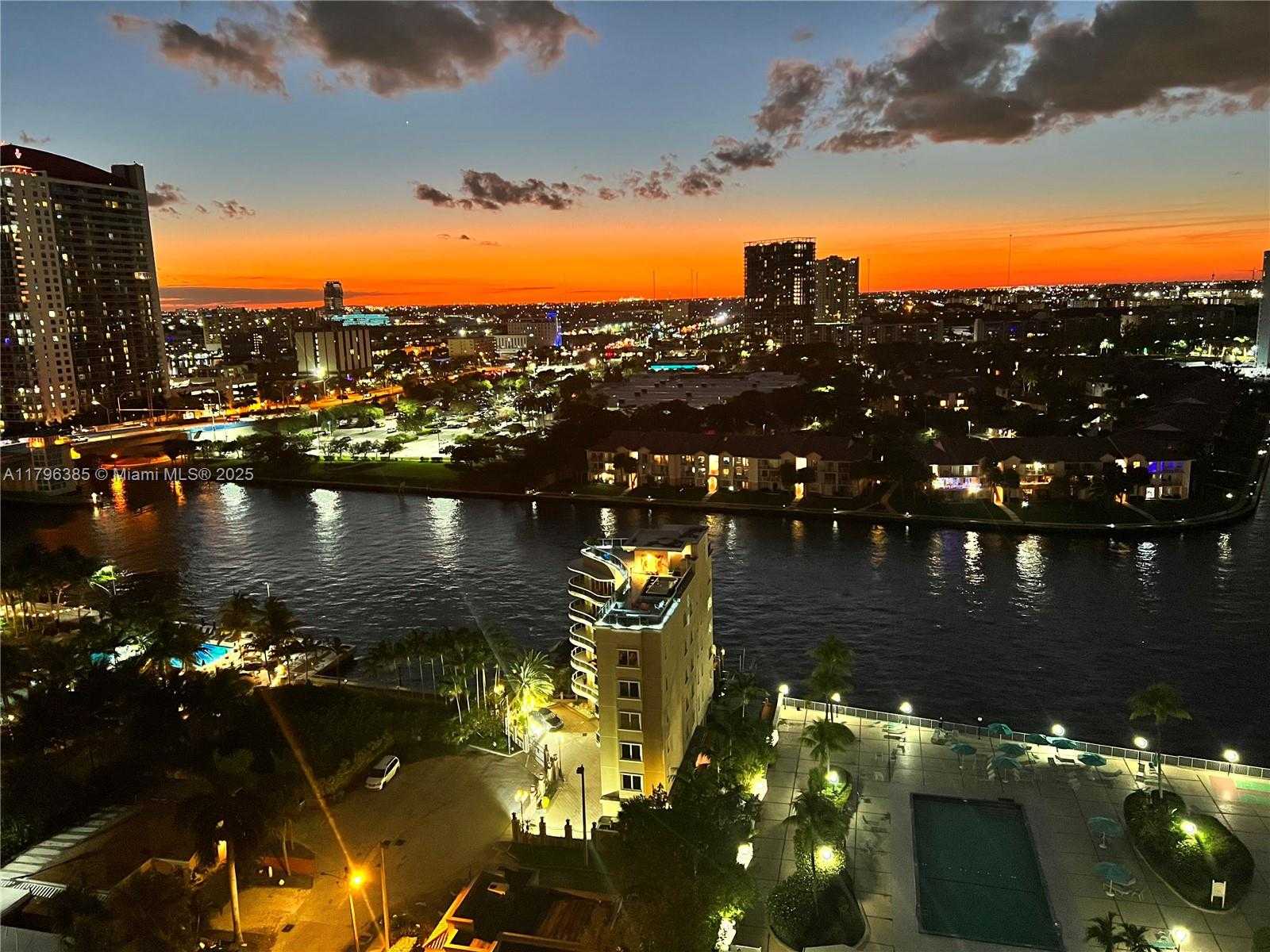 Small Image of 3800 SOUTH OCEAN DR #1812, Hollywood Number 42