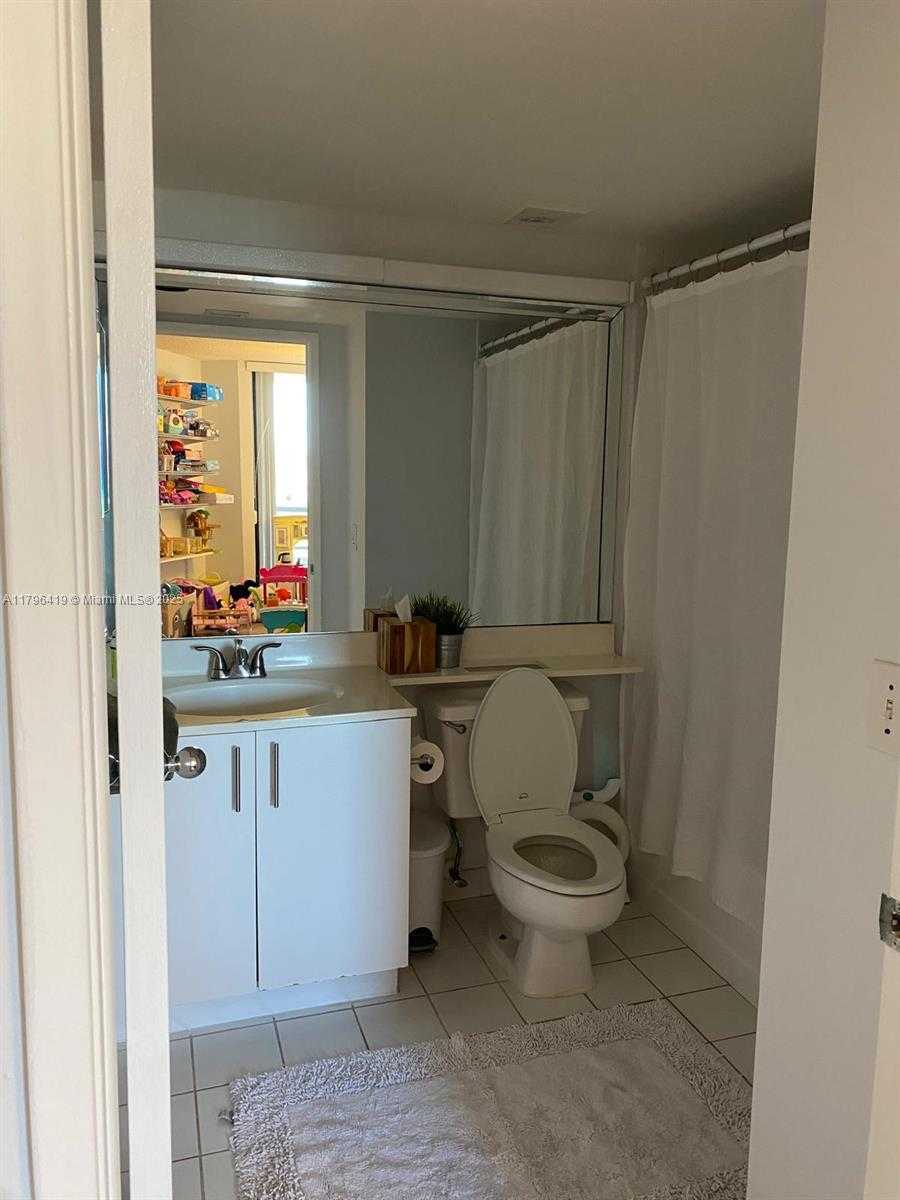 Small Image of 3300 NORTH EAST 191 ST #816, Aventura Number 15