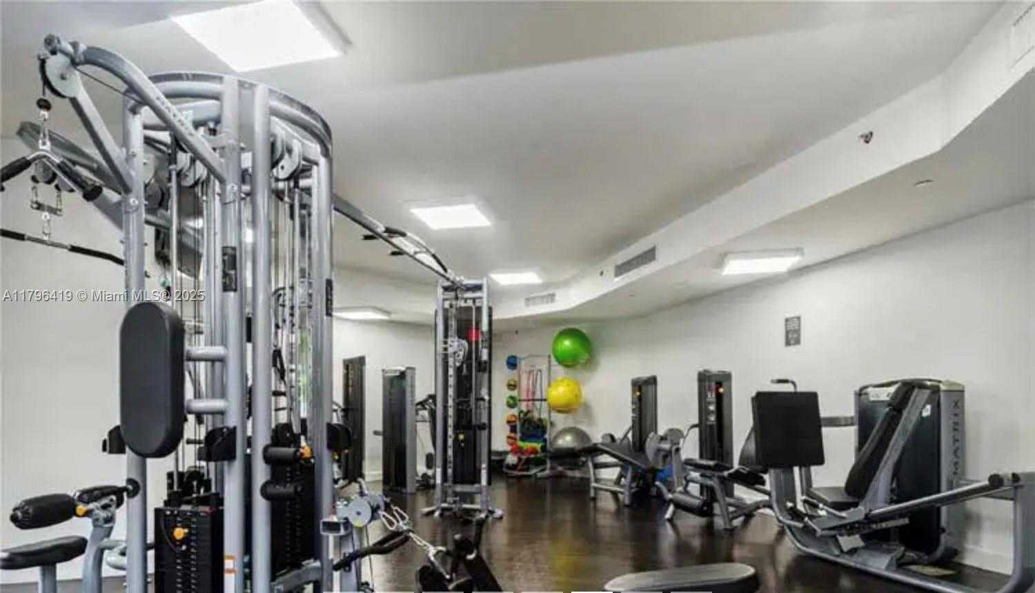 Small Image of 3300 NORTH EAST 191 ST #816, Aventura Number 5