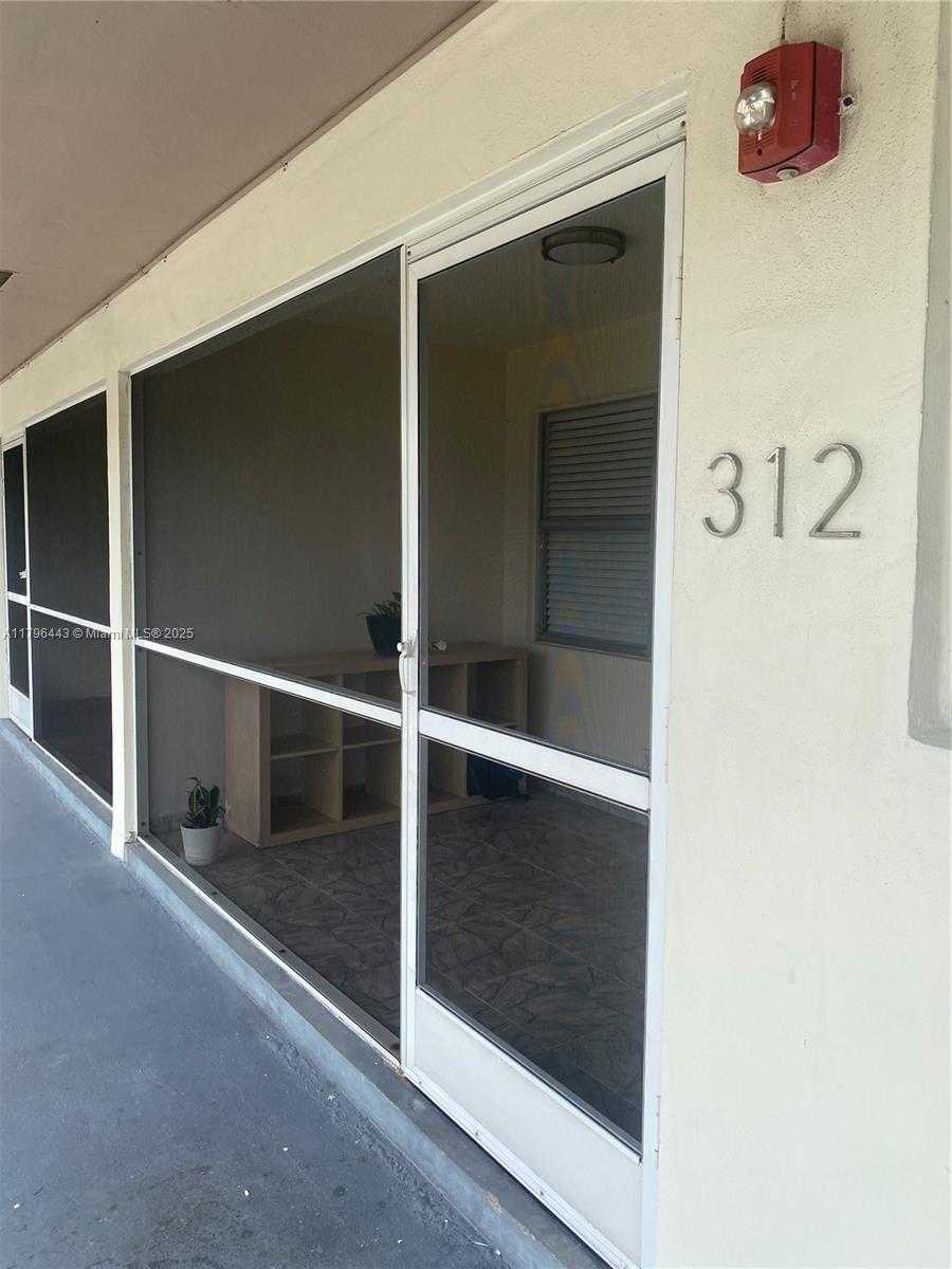 Small Image of 300 LAYNE BLVD #312, Hallandale Beach Number 16