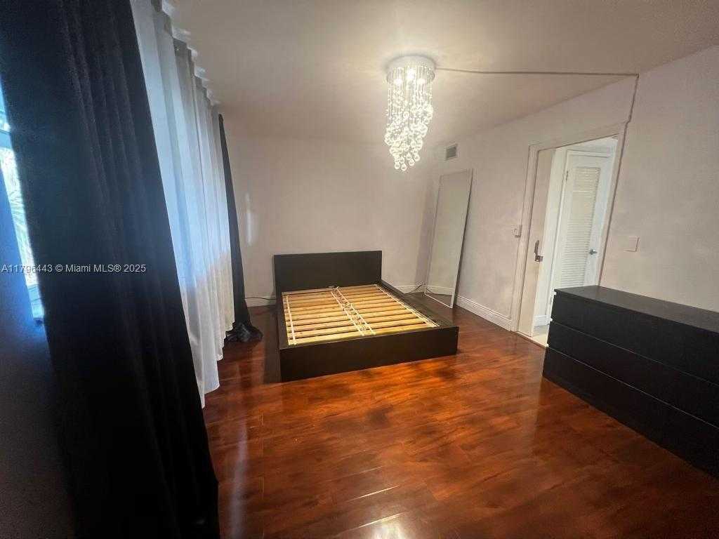 Small Image of 300 LAYNE BLVD #312, Hallandale Beach Number 8