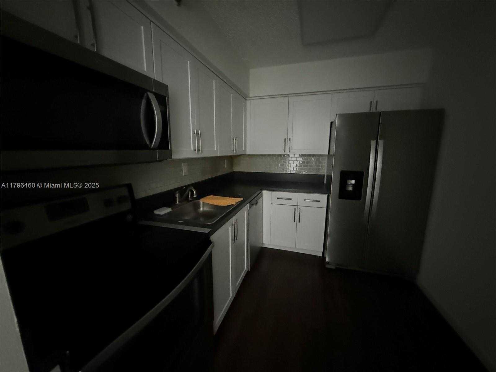 Small Image of 3300 NORTH EAST 192ND ST #1111, Aventura Number 3