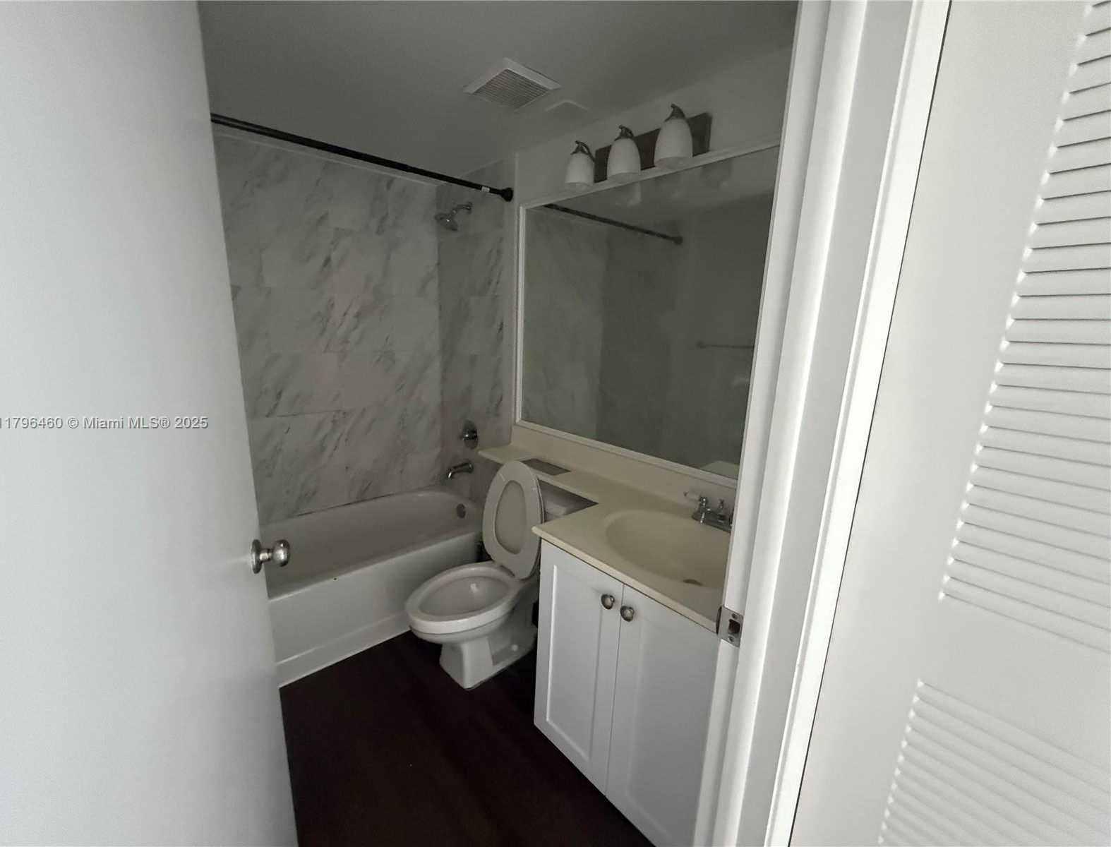 Small Image of 3300 NORTH EAST 192ND ST #1111, Aventura Number 7