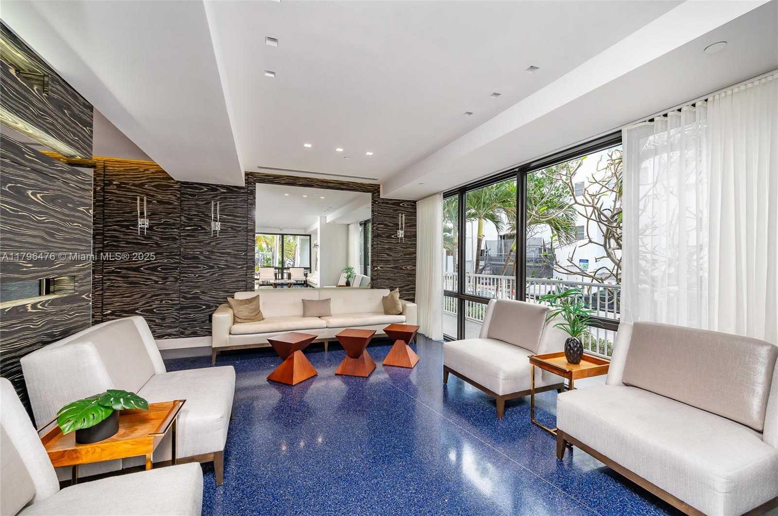 Small Image of 4301 COLLINS AVE #1003, Miami Beach Number 35